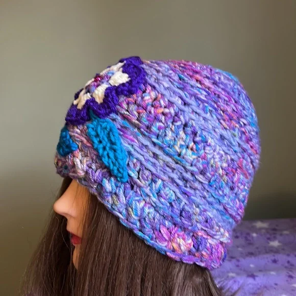 Vibrant Multicolor crochet beanie medium soft colorful acrylic yarn new - Picture 9 of 10